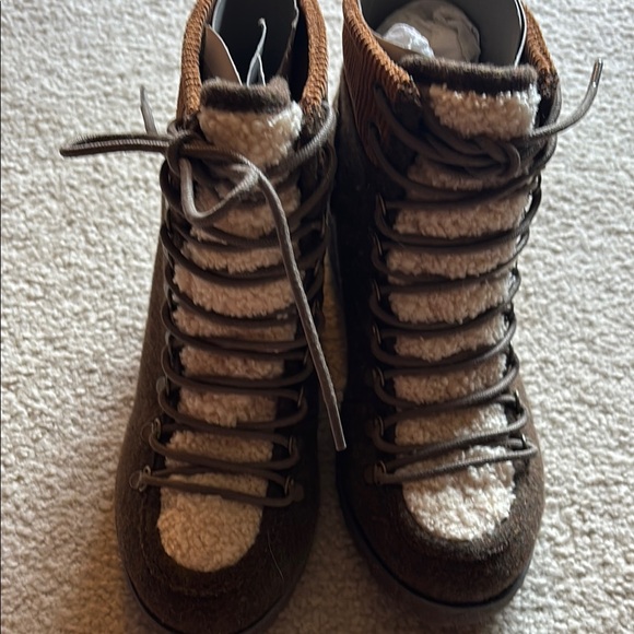 Kork-Ease Brown Lace Up Boots with Chunky Heel - Picture 4 of 5